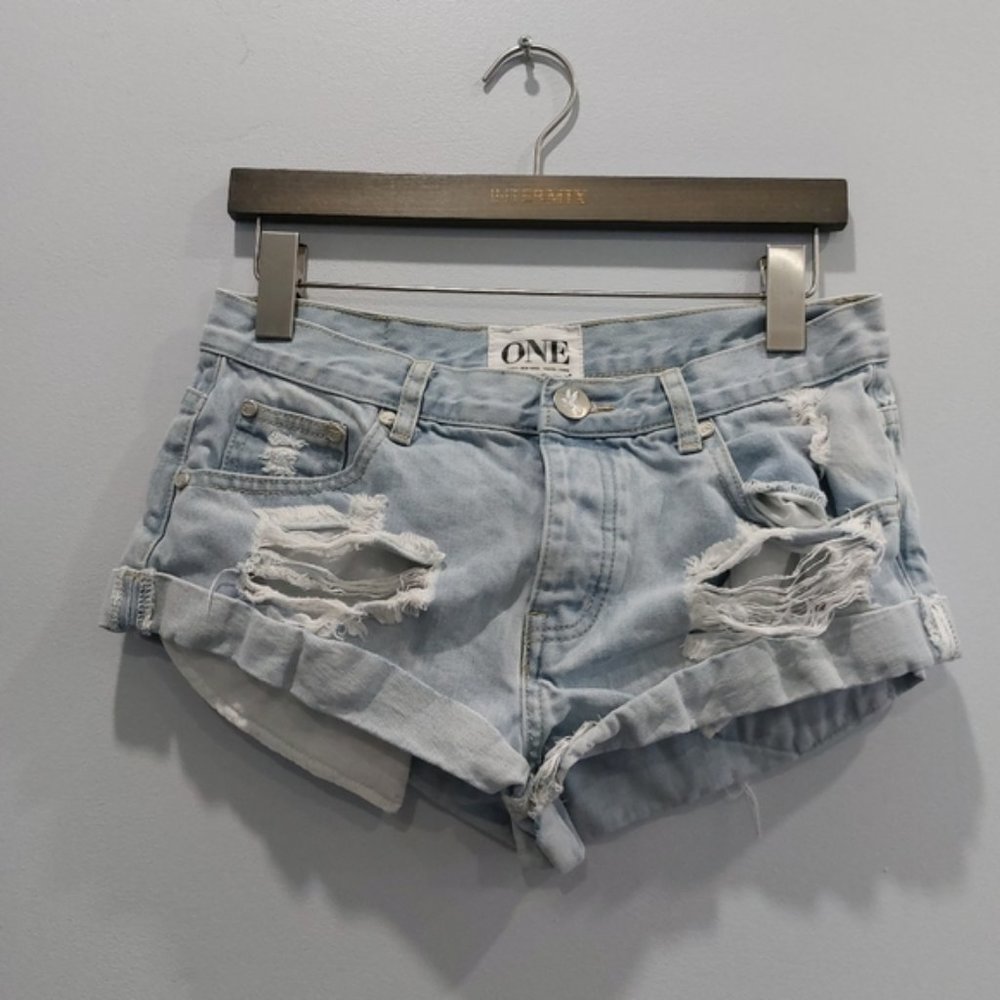 One Teaspoon Bandits Relaxed Fit Denim Shorts Raw Hem Size 27 - Picture 1 of 7